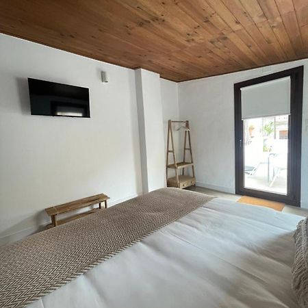 Carmela Apartment. อัลมูเญการ์ ภายนอก รูปภาพ