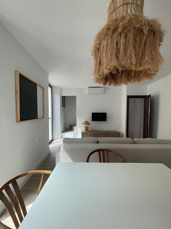 Carmela Apartment. อัลมูเญการ์ ภายนอก รูปภาพ